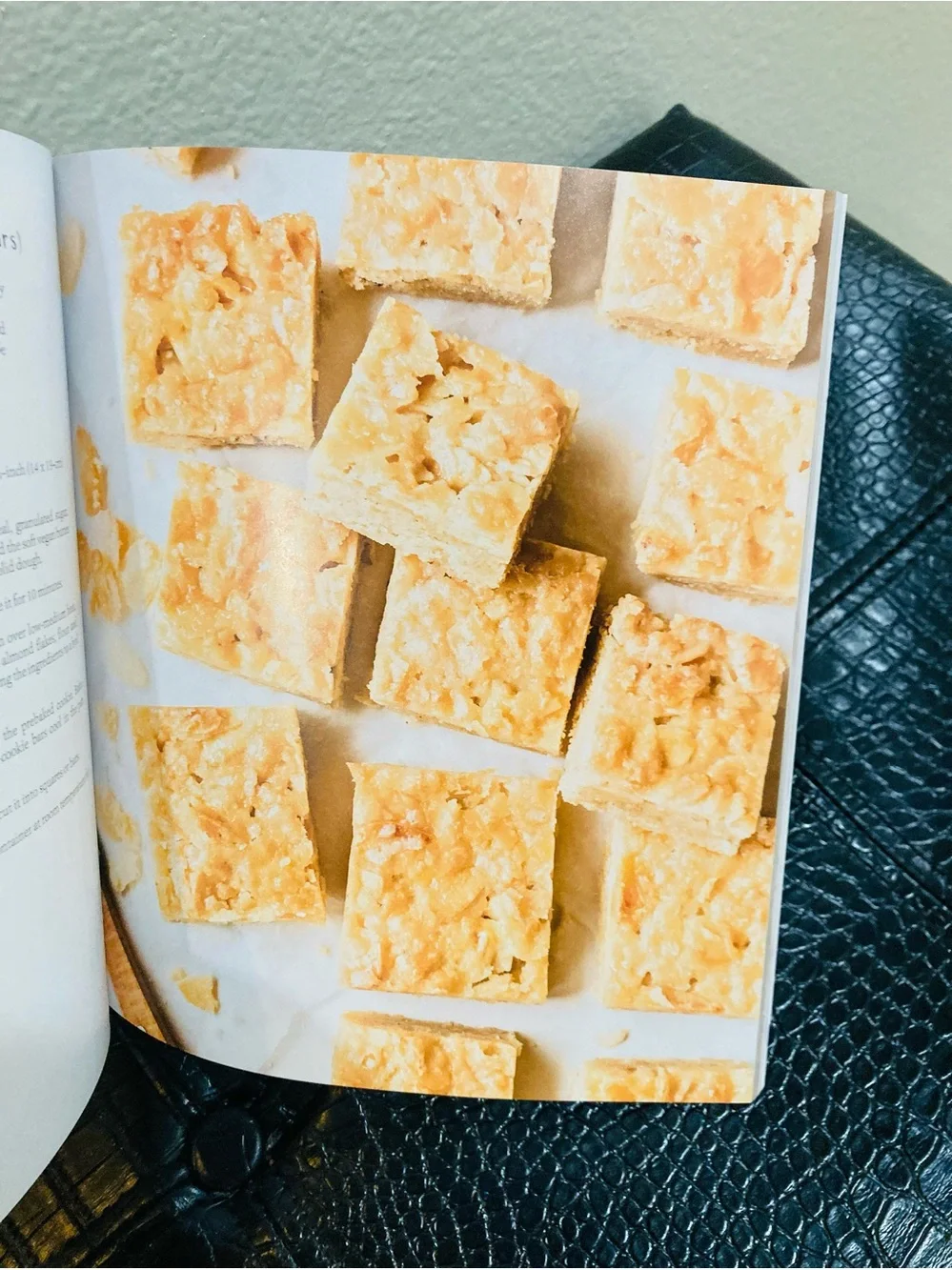 NEW Fantastic Vegan Cookies Cookbook 60 Plant-Based Treats by Tiina Strandberg